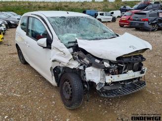 dommages fourgonnettes/vécules utilitaires Peugeot 108 108, Hatchback, 2014 1.0 12V 2016/9