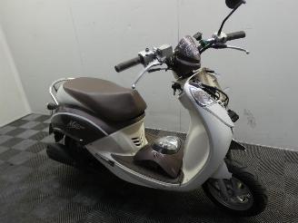 danneggiata scooter Sym  MIO 100 2011/4