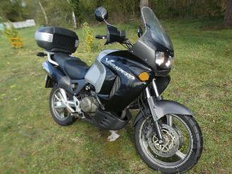 Käytettyjen motor cycles Honda Varadero 1000  2001/5