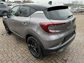 Renault Captur 1.6 Pug-in Hybride RS picture 14