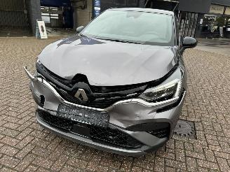 Renault Captur 1.6 Pug-in Hybride RS picture 3