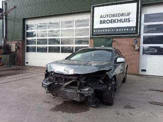 skadebil auto Volvo V-40 V40 (MV), Hatchback 5-drs, 2012 / 2019 2.0 D4 16V 2014/10