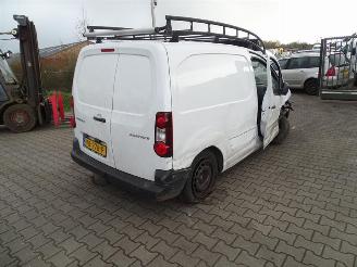 disassembly commercial vehicles Peugeot Partner 1.6 HDi 2013/2