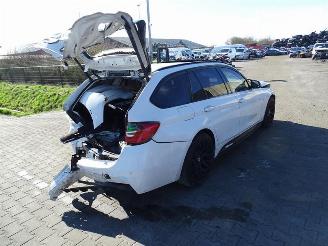 Schade bestelwagen BMW 3-serie Touring 320d 2013/6