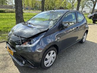 skadebil auto Toyota Aygo  2018/1