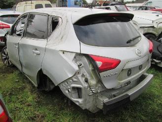damaged passenger cars Nissan Pulsar 1.2 N-Connect 2016/1