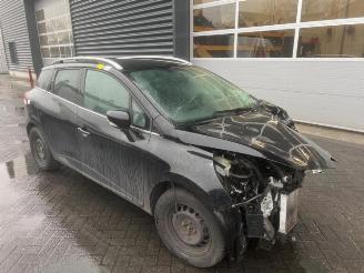 uszkodzony samochody osobowe Renault Clio Clio IV Estate/Grandtour (7R), Combi 5-drs, 2012 0.9 Energy TCE 90 12V 2016/3