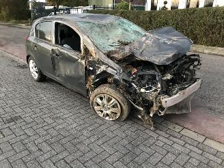 krockskadad bil auto Opel Corsa 1.2-16V Blitz 2014/6