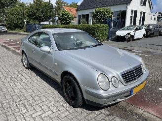 Uttjänta bilar auto Mercedes CLK 2.0 - 16V Coupe 1999/5
