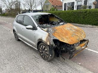 uszkodzony samochody osobowe Volkswagen Polo 1.4 Tdi 6R 2015/1