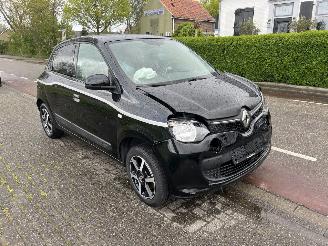 Damaged car Renault Twingo 1.0 SCe Limited 2018/7