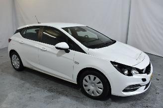 Auto da rottamare Opel Astra 1.2 Bns Edition 2020/9