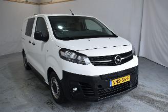 krockskadad bil bedrijf Opel Vivaro-e L1H1 Edition 50 kWh 2022/1