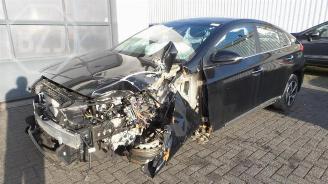 Salvage car Hyundai Ioniq  2019/11
