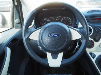Ford Ka 1.2 style S/S picture 20