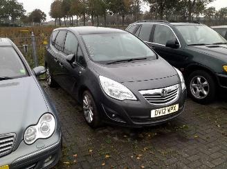 Käytettyjen commercial vehicles Opel Meriva B 1.4 16v 2013/1