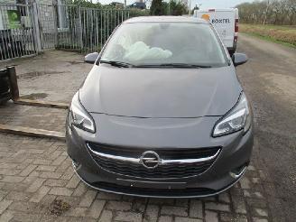 Damaged car Opel Corsa-E  2019/1