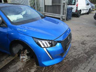 Damaged car Peugeot 208  2020/1