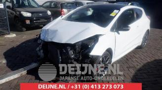 Damaged car Kia Pro cee d Pro cee'd (JDB3), Hatchback 3-drs, 2013 / 2018 1.6 GT 16V 2014/5