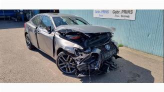 Voiture accidenté Lexus IS IS (E3), Sedan, 2013 300h 2.5 16V 2020/4