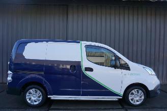 damaged commercial vehicles Nissan E-NV200 40kWh 80kW Automaat Business Navigatie 2019/6