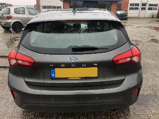 Ford Focus 1.0 ECO BOOST LINE BUSINESS picture 3