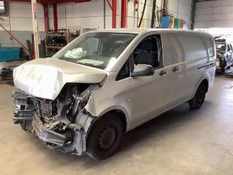 Vaurioauto  passenger cars Mercedes Vito Vito (447.6), Van, 2014 1.6 111 CDI 16V 2015/5