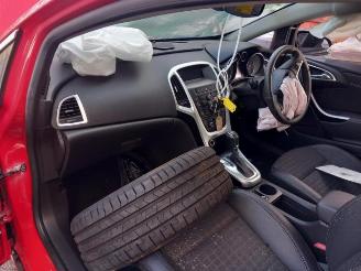 Opel Astra Astra J GTC (PD2/PF2), Hatchback 3-drs, 2011 / 2018 2.0 CDTI 16V ecoFLEX picture 10