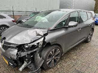 damaged passenger cars Renault Grand-scenic 1.3 TCE  Intens  Automaat 2019/6