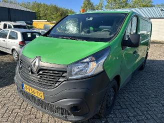 Vaurioauto  commercial vehicles Renault Trafic 1.6 DCI 2018/11