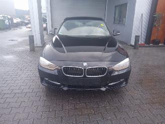 Uttjänta bilar auto BMW 3-serie 2014 BMW 316I N13B16A 2014/4