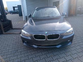 Uttjänta bilar auto BMW 3-serie 2013 BMW 316I 2013/5