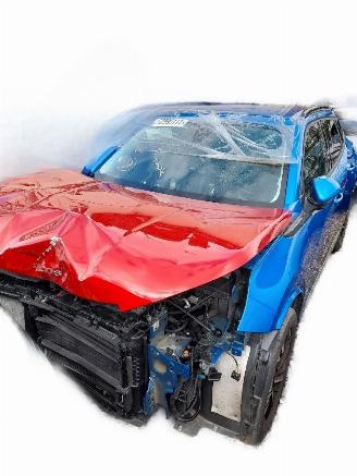 uszkodzony samochody ciężarowe Peugeot 2008 Allure 2020/1