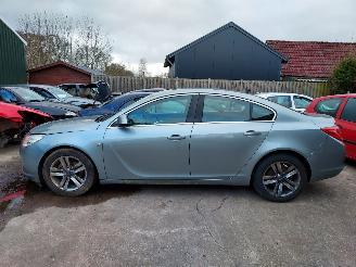 damaged commercial vehicles Opel Insignia 1.8 edition 2010/2