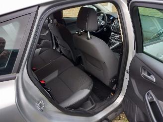 Ford Focus  picture 11