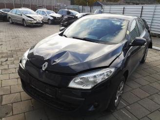 škoda osobní automobily Renault Mégane Megane III Berline (BZ), Hatchback 5-drs, 2008 / 2017 1.6 16V 2009/10