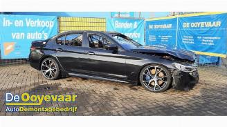 Vrakbiler auto BMW M5 M5 (G30), Sedan, 2017 M550i xDrive 4.4 V8 32V TwinPower Turbo 2018/6