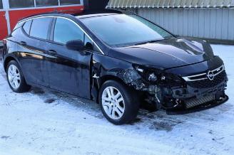 Coche accidentado Opel Astra Astra K, Hatchback 5-drs, 2015 / 2022 1.4 Turbo 16V 2019/1