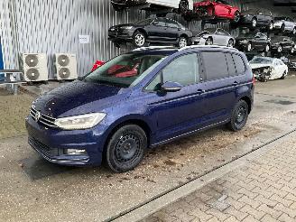 Voiture accidenté Volkswagen Touran II 2.0 TDI 2018/12