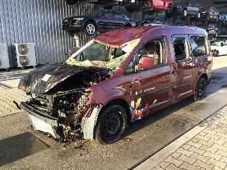 uszkodzony samochody osobowe Volkswagen Caddy Combi III (2KB) 1.6 TDI 2012/5