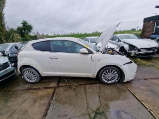 Voiture accidenté Alfa Romeo MiTo MiTo (955), Hatchback, 2008 / 2018 1.3 JTDm 16V Eco 2013/1