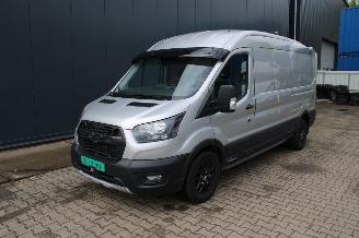 Auto incidentate Ford Transit Trail MHEV 2023/10