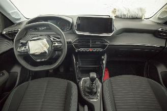 Peugeot 208 1.2 14.633 km picture 5