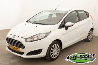 Voiture accidenté Ford Fiesta 1.0 Style Airco 2014/1