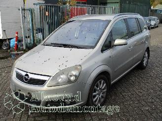Voiture accidenté Opel Zafira Zafira (M75) MPV 2.2 16V Direct Ecotec (Z22YH(Euro 4)) [110kW]  (07-20=
05/12-2012) 2006/2