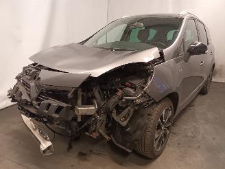Salvage car Renault Scenic Grand Scénic III (JZ) MPV 1.2 16V TCe 115 (H5F-400(H5F-A4)) [85kW]  =
(04-2012/12-2016) 2014/3