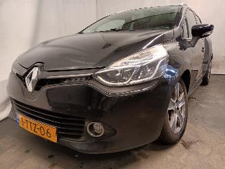 uszkodzony samochody ciężarowe Renault Clio Clio IV Estate/Grandtour (7R) Combi 5-drs 0.9 Energy TCE 90 12V (H4B-4=
00(H4B-A4)) [66kW]  (01-2013/...) 2014/5