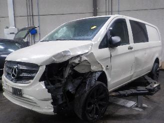 Damaged car Mercedes Vito Vito (447.6) Van 1.6 111 CDI 16V (OM622.951(R9M-503)) [84kW]  (10-2014=
/...) 2016