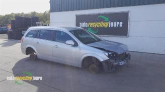 disassembly passenger cars Opel Astra Astra H SW (L35), Combi, 2004 / 2014 1.6 16V Twinport 2010/1