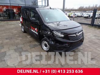 damaged commercial vehicles Opel Combo Combo Cargo, Van, 2018 1.6 CDTI 75 2019/3